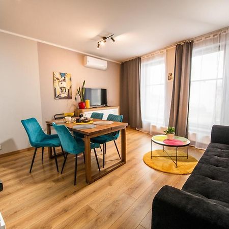 Apartament Miodowa 42 Z Miejscem Parkingowym 크라쿠프 외부 사진