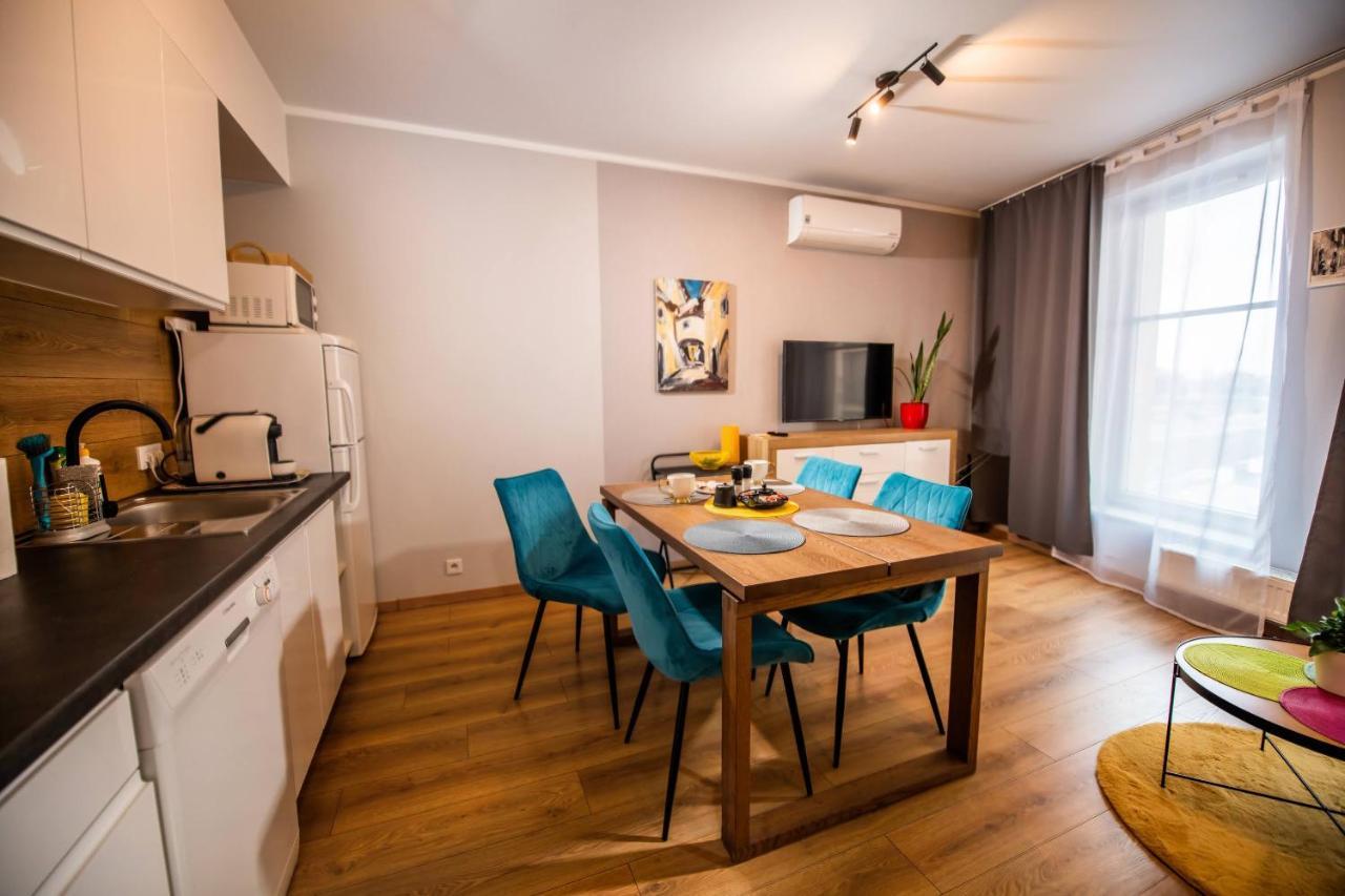Apartament Miodowa 42 Z Miejscem Parkingowym 크라쿠프 외부 사진