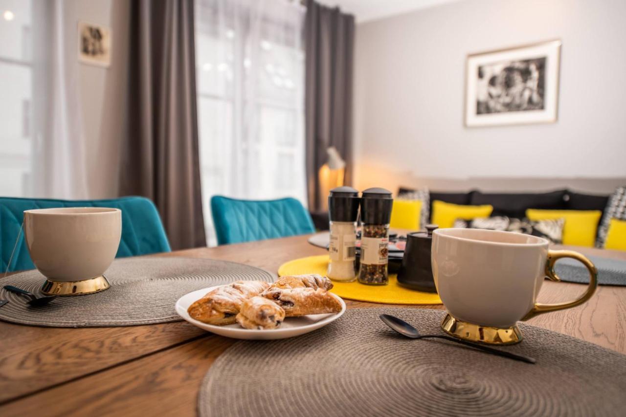 Apartament Miodowa 42 Z Miejscem Parkingowym 크라쿠프 외부 사진