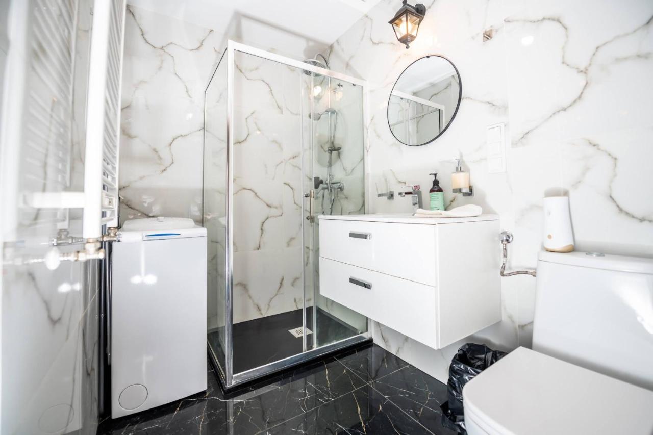 Apartament Miodowa 42 Z Miejscem Parkingowym 크라쿠프 외부 사진